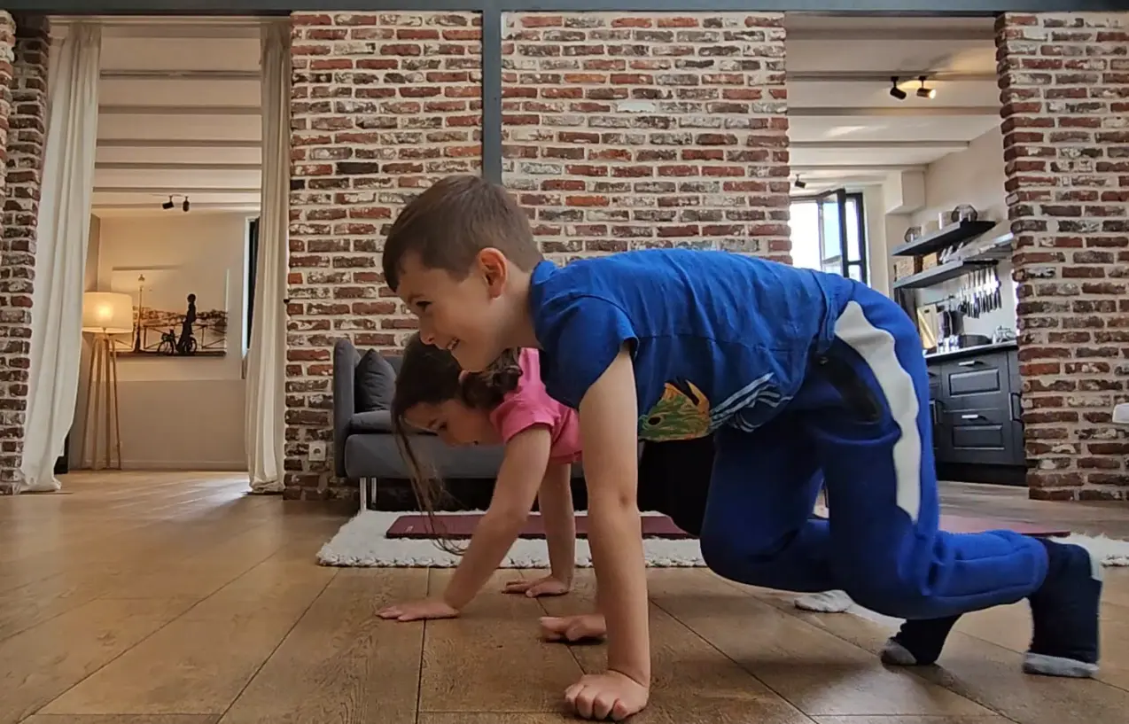Alec joue à Animathlon